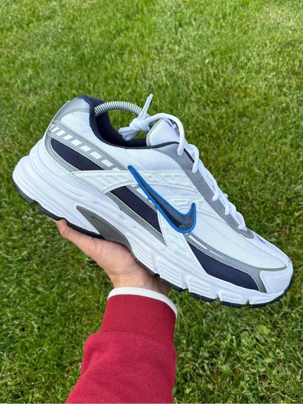 Running shoes Nike Initiator size 12,5  brand new